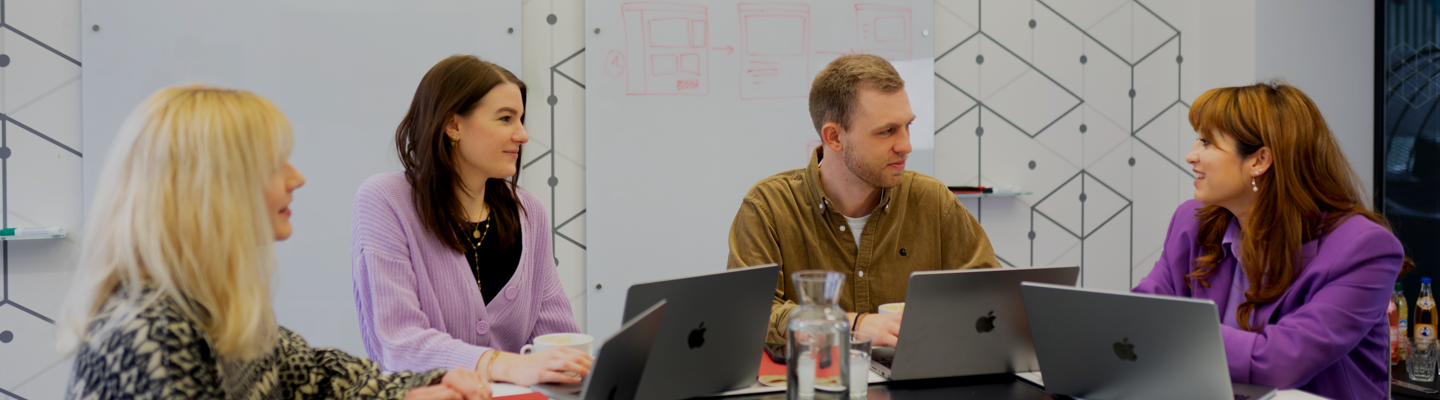 Backgroundbanner 4 Desktop Copy